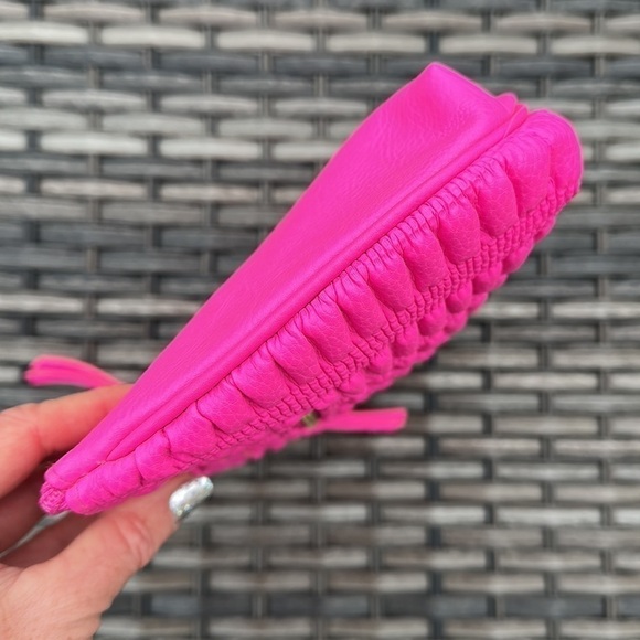 Elizabeth Arden Hot Pink Ruched Cosmetic Case - Picture 8 of 16